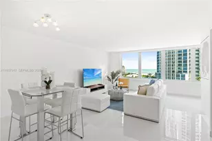 400 South Pointe Dr, Miami Beach, FL 33139 - Photo 14