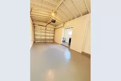 3570 NW 36th Ave, Lauderdale Lakes, FL 33309 - Photo 18