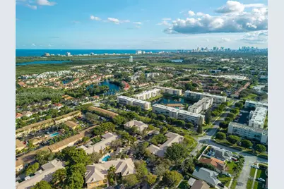 401 SE 10th St #B205, Dania Beach, FL 33004 - Photo 1