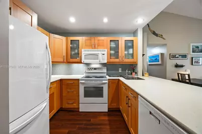 401 SE 10th St #B205, Dania Beach, FL 33004 - Photo 28