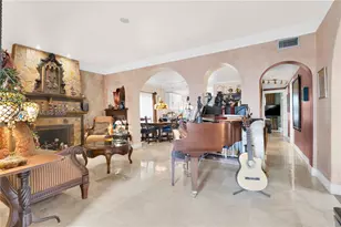 4739 SW 5th St, Miami, FL 33134 - Photo 10