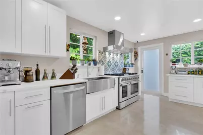 4739 SW 5th St, Miami, FL 33134 - Photo 4