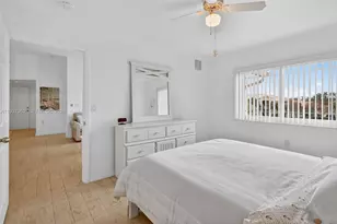 221 SW Palm Dr, Port Saint Lucie, FL 34986 - Photo 6