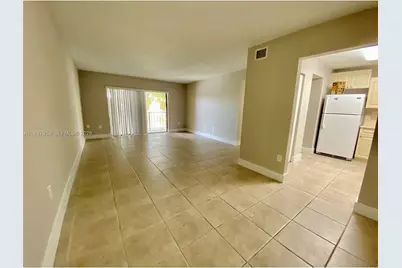 10431 N Kendall Dr #D306, Miami, FL 33176 - Photo 1
