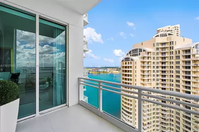900 Brickell Key Blvd #2004, Miami, FL 33131 - Photo 30