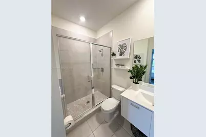 8055 NW 104th Ave #23, Doral, FL 33178 - Photo 10