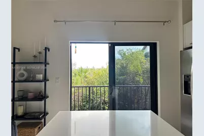 8055 NW 104th Ave #23, Doral, FL 33178 - Photo 6