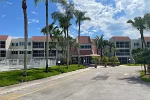 120 Lakeview Dr, Weston, FL 33326 - Photo 14