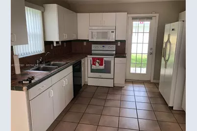 11274 SW 64 Ln, Miami, FL 33173 - Photo 4