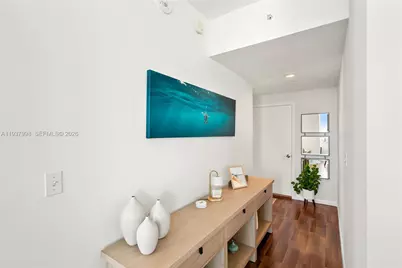 244 Biscayne Blvd #1703, Miami, FL 33132 - Photo 22