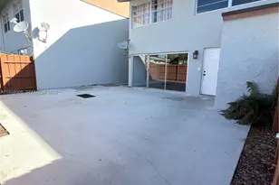 15400 SW 81st Cir Ln, Miami, FL 33193 - Photo 1