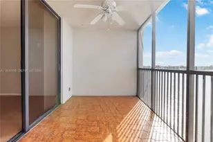 110 Lake Emerald Dr, Oakland Park, FL 33309 - Photo 20