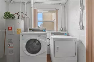 2831 Sunrise Lakes Dr E, Sunrise, FL 33322 - Photo 22