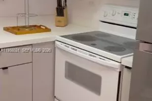 2301 Collins Ave, Miami Beach, FL 33139 - Photo 14