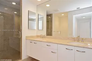 21200 Point Pl, Aventura, FL 33180 - Photo 12