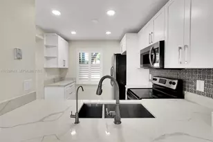 10401 W Broward Blvd, Plantation, FL 33324 - Photo 1