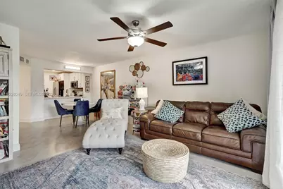 10401 W Broward Blvd #205, Plantation, FL 33324 - Photo 22