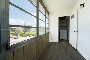 938 Normandy T, Delray Beach, FL 33484 - Photo 22