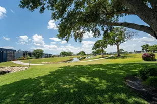 938 Normandy T, Delray Beach, FL 33484 - Photo 28