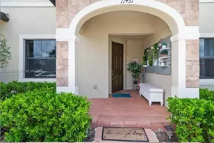 11431 W 32nd Ln, Hialeah, FL 33018 - Photo 2