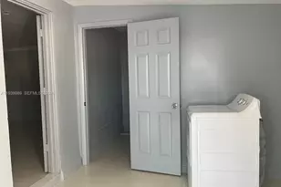 2226 NW 98th St, Miami, FL 33147 - Photo 12