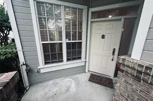 3125 Stonewater Dr, Lakeland, FL 33803 - Photo 2