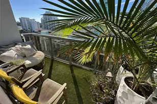 6039 Collins Ave, Miami Beach, FL 33140 - Photo 8