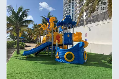 6039 Collins Ave #1434, Miami Beach, FL 33140 - Photo 20