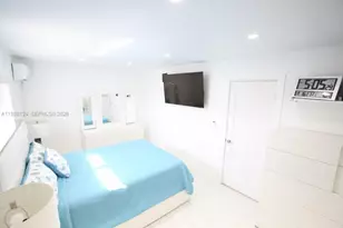 798 W 31st St, Hialeah, FL 33012 - Photo 6