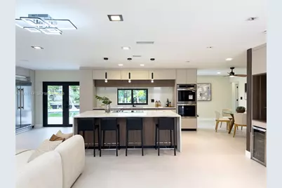 5561 NE 28th Ave, Fort Lauderdale, FL 33308 - Photo 6