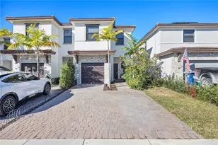 25418 SW 108th Ct, Homestead, FL 33032 - Photo 1