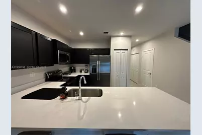 389 NW 10 Ct #389, Florida City, FL 33034 - Photo 6