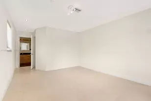 8460 Menteith Terrace, Miami Lakes, FL 33016 - Photo 40