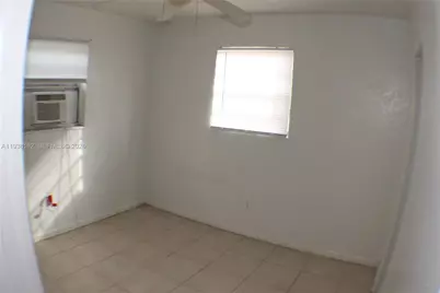 915 NW 5th St #1, Fort Lauderdale, FL 33311 - Photo 4