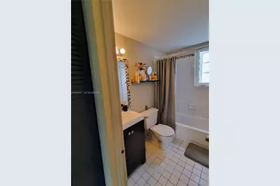 833 10th St #203, Miami Beach, FL 33139 - Photo 4