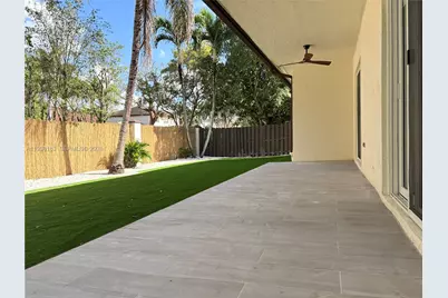 14961 SW 30th Ter, Miami, FL 33185 - Photo 32