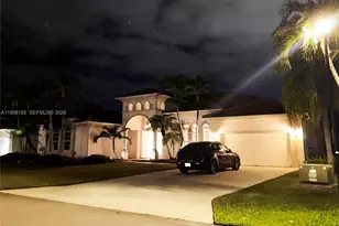 2640 Fairways Dr, Homestead, FL 33035 - Photo 2