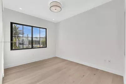 9264 Dickens Ave, Surfside, FL 33154 - Photo 34