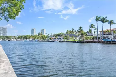 [Address not provided], Hallandale Beach, FL 33009 - Photo 6