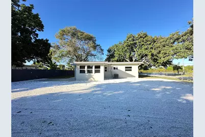 1100 Opa Locka Blvd, Miami, FL 33168 - Photo 22