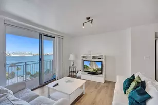 770 SE Claughton Island Dr, Miami, FL 33131 - Photo 1