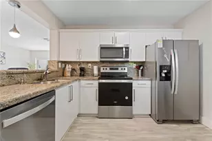 4736 NW 114th Ave, Doral, FL 33178 - Photo 6