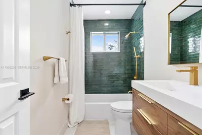 9280 NE 12th Ave, Miami Shores, FL 33138 - Photo 42