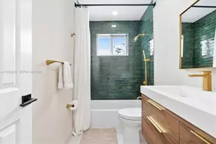 9280 NE 12th Ave, Miami Shores, FL 33138 - Photo 42