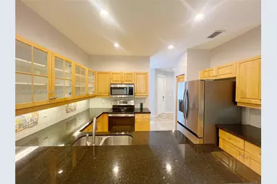 15827 SW 12th St, Pembroke Pines, FL 33027 - Photo 8