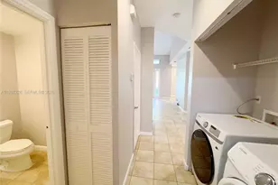 15827 SW 12th St, Pembroke Pines, FL 33027 - Photo 22