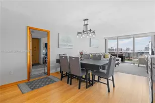 3675 N Country Club Dr, Aventura, FL 33180 - Photo 12