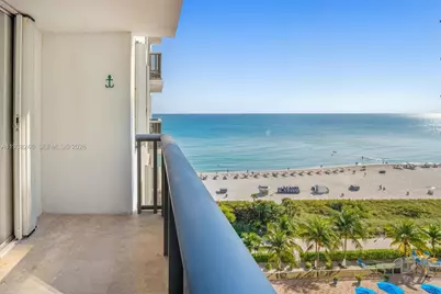 6039 Collins Ave #1104, Miami Beach, FL 33140 - Photo 2
