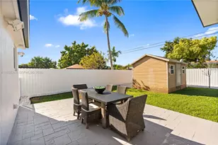 3330 SW 105th Ave, Miami, FL 33165 - Photo 68