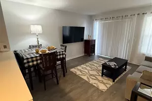 149 Cypress Point Dr, Palm Beach Gardens, FL 33418 - Photo 4